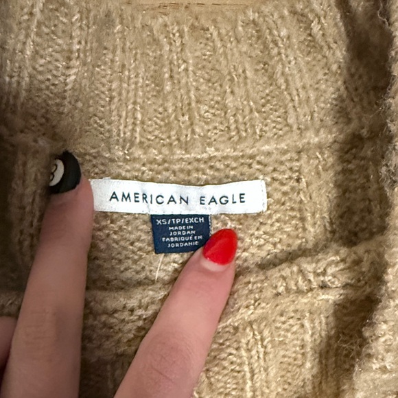 American Eagle Outfitters Beige Cable Knit Sweater - Picture 2 of 2